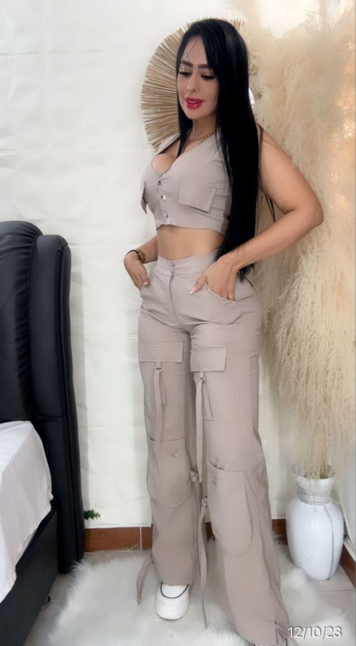 Conjunto Karol G Tipo Cargo - 2 Modo De Uso- Marca Mistik Co